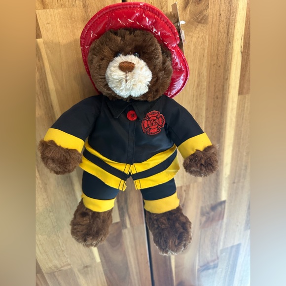 Fire Chief “Sparks” Gotta Getta Fund stuffed Bear| Has original tags - Picture 2 of 13